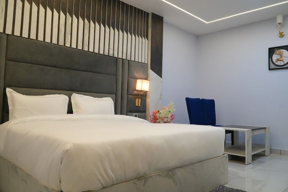 Guest room at Country Ambience Hotel Haldwani, off Nainital Road