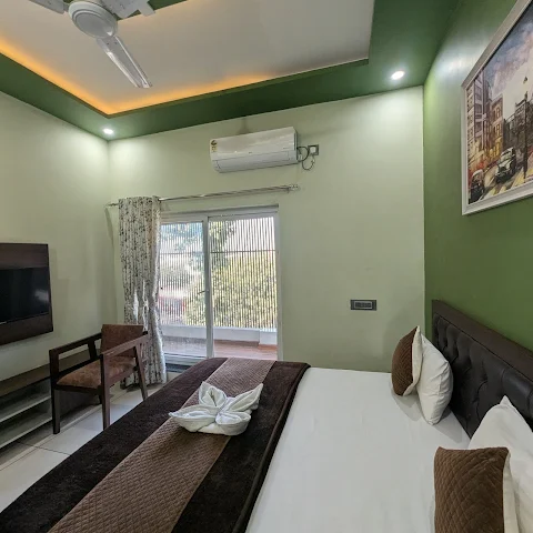 Amar Homestay, Kusumkhera, Haldwani