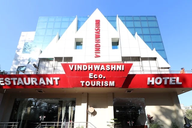 Capital O Hotel Vindhwashni, Dahariya, Haldwani