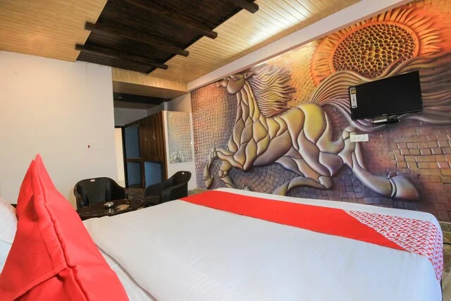 Collection O by OYO Mehraz Residency, Kathghariya, Haldwani