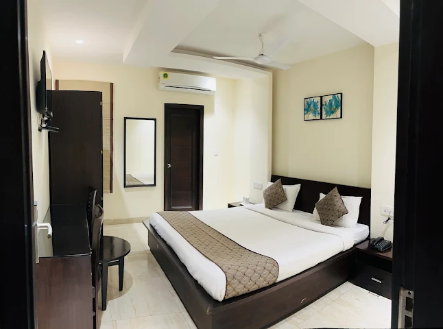 Hotel Classio Inn, Banbhoolpura, Haldwani