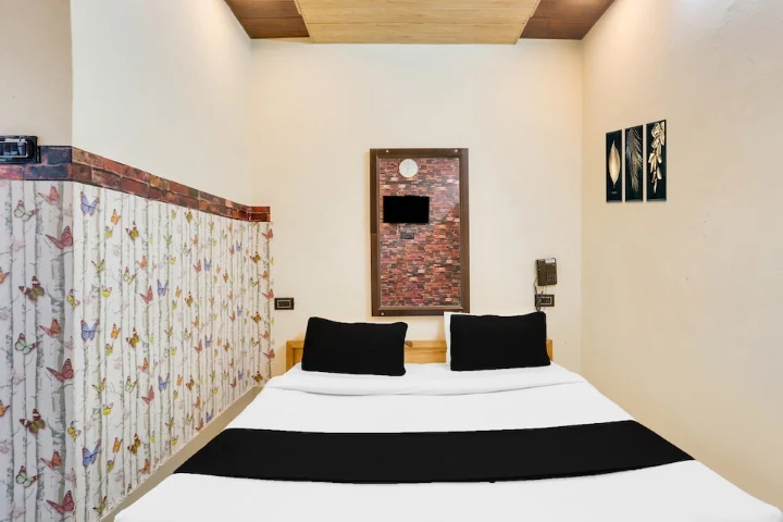 Hotel O by OYO Jamrani Formerly White House, Shiv Puri, Haldwani