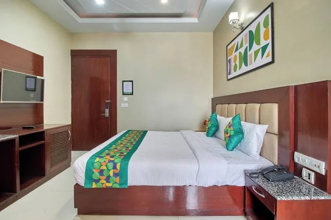 Hotel Prem Tower, Dahariya, Haldwani