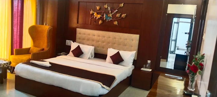 Hotel Shivalaya Inn, Unchapul, Haldwani