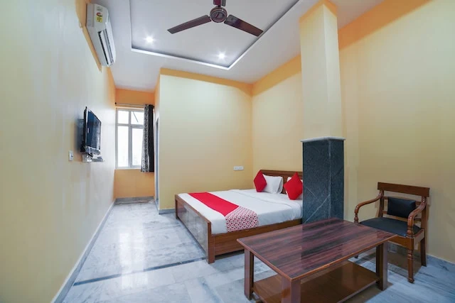 OYO Sankalp Hotel, Pilikothi, Haldwani