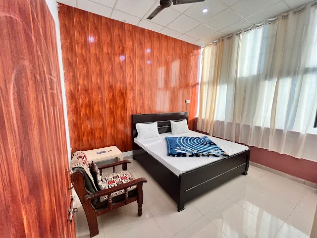 Pushpanjali hotel, Pilikothi, Haldwani