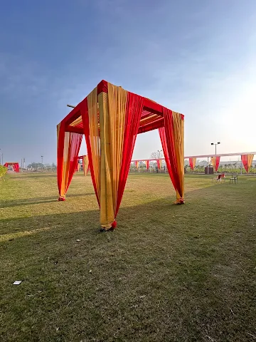 Vivah Vatika Banquet Hall, Rampur Road, हल्द्वानी